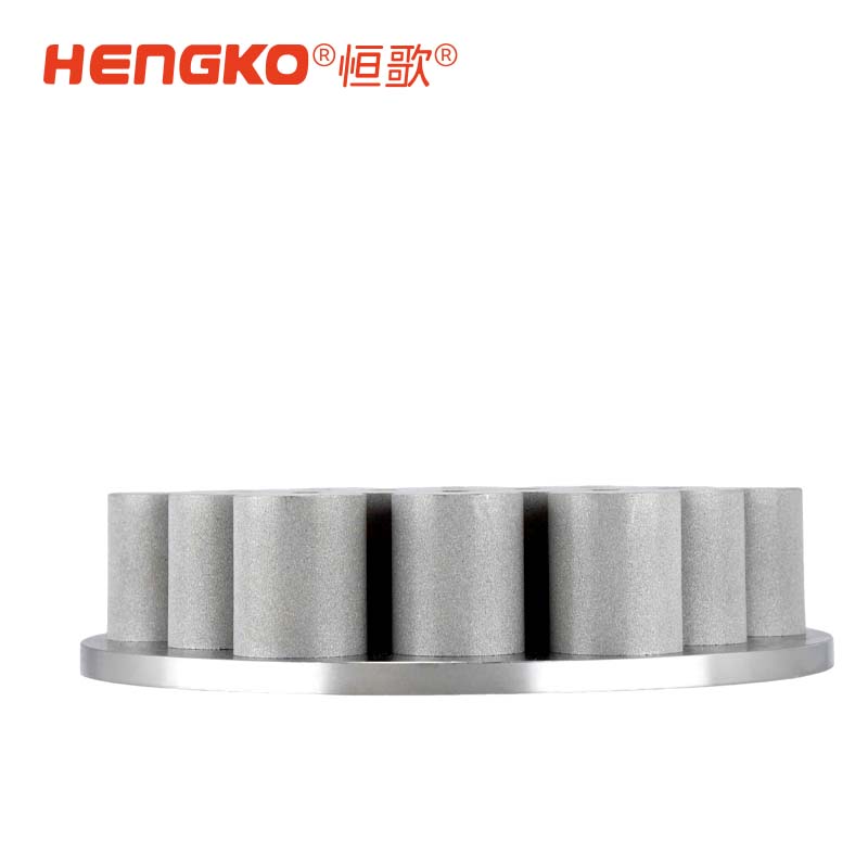 金屬燒結濾芯 vs 聚合物過濾器：半導體行業的最佳選擇是誰?